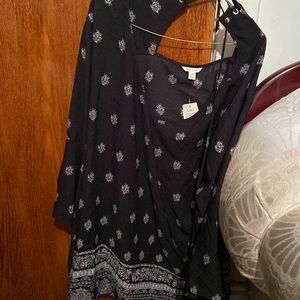 Womens plus size top blue & white size 22/24W